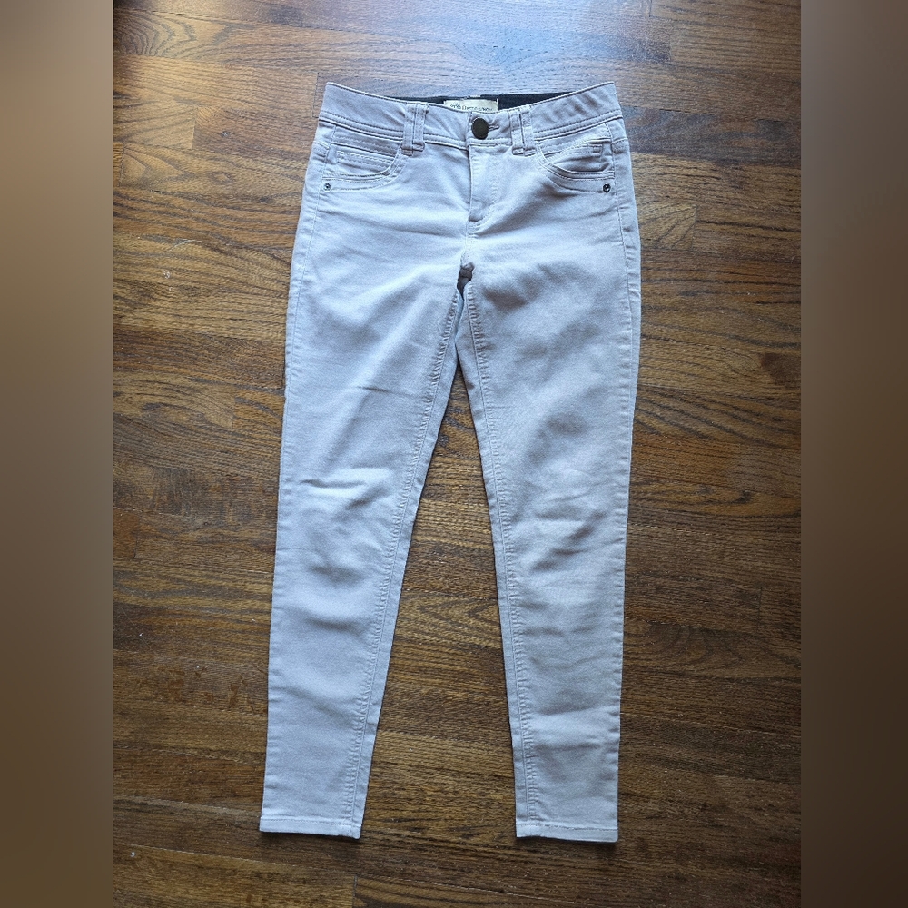 Size 2 Democracy Womens Khaki AB Technology Skinny Jeans P002